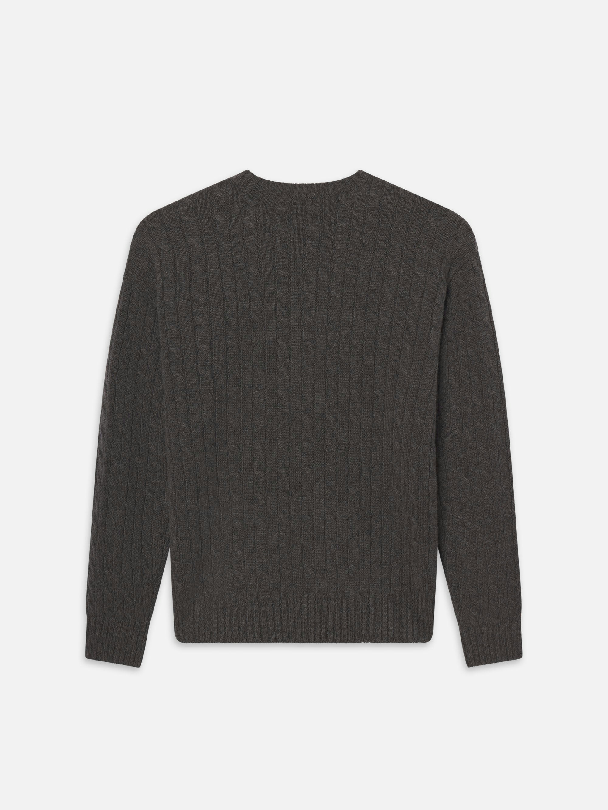 sweater back packshot image alt:fit2